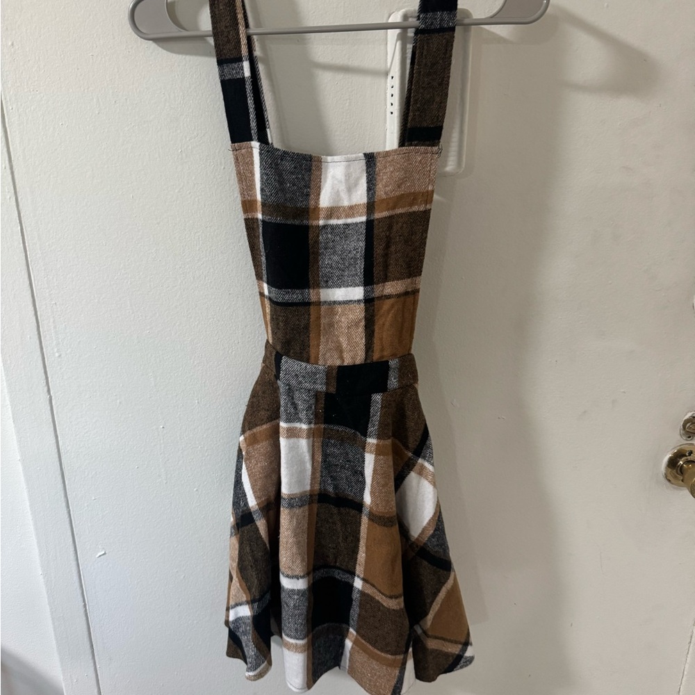 Plaid Sleeveless Dress in Black, Brown, and White